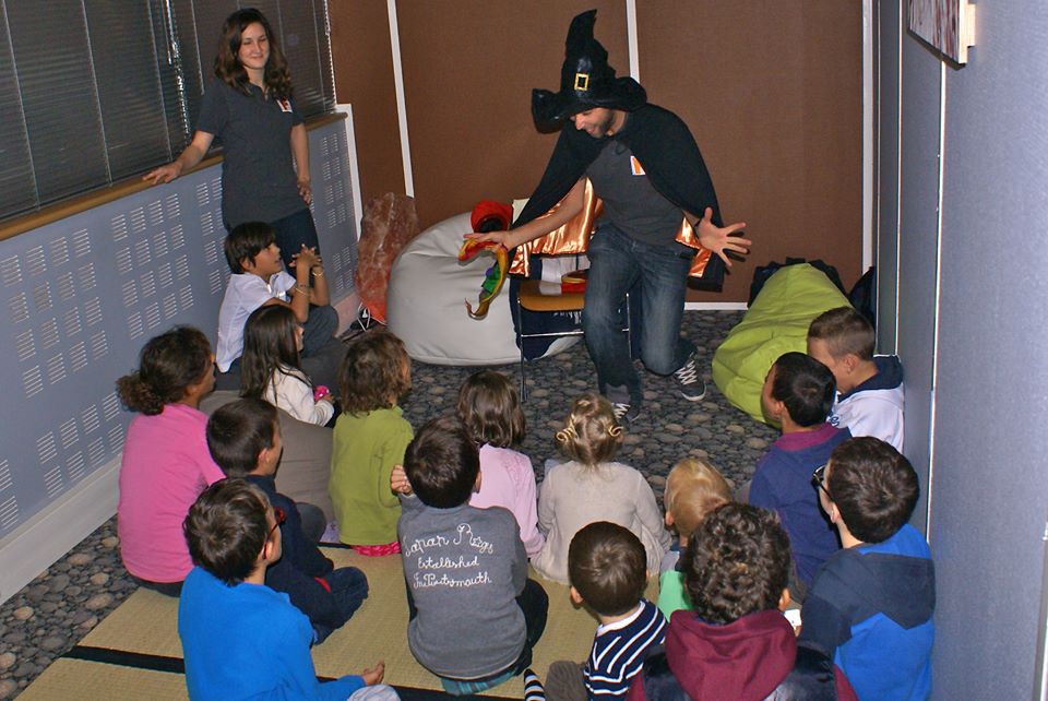 Magiciens pour enfants, anniversaire, arbre de noël